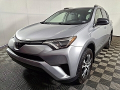 Used 2018 Toyota RAV4 4d SUV AWD LE at Royal Family Motors Alliance near Alliance, OH