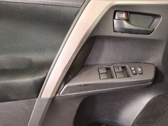Used 2018 Toyota RAV4 4d SUV AWD LE at Royal Family Motors Alliance near Alliance, OH