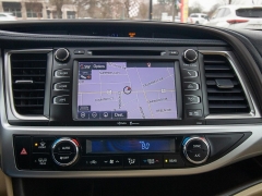 Used 2014  Toyota Highlander AWD 4dr V6 XLE &lpar;Natl&rpar; at Auto Finance Center of Rock Hill near Rock Hill&comma; SC