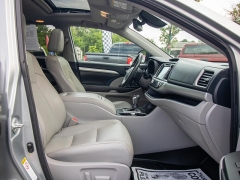 Used 2017 Toyota Highlander V6 FWD (Natl) at Auto Finance Center of Rock Hill near Rock Hill, SC