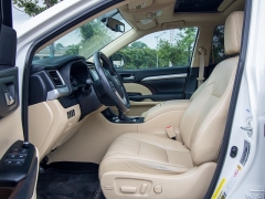 Used 2015 Toyota Highlander 4d SUV FWD XLE at Auto Finance Center of Rock Hill near Rock Hill, SC