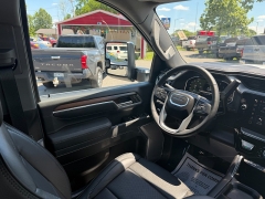 Used 2025  GMC Sierra 3500HD 4WD Crew Cab 159" Denali at Auto Finance Center near Matthews&comma; NC