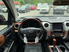 Used 2020  Toyota Tundra 4WD CrewMax 5&period;5' Bed 5&period;7L &lpar;Natl&rpar; at Auto Finance Center near Matthews&comma; NC