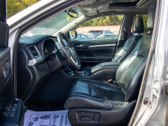 Used 2015  Toyota Highlander 4d SUV FWD XLE at Auto Finance Center of Rock Hill near Rock Hill, SC