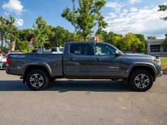 Used 2017  Toyota Tacoma Double Cab 6' Bed V6 4x4 AT (Natl) at Auto Finance Center of Rock Hill near Rock Hill, SC