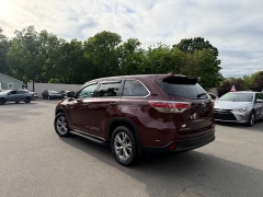 Used 2015  Toyota Highlander FWD 4dr V6 LE &lpar;Natl&rpar; at Auto Finance Center near Matthews&comma; NC