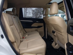 Used 2014  Toyota Highlander AWD 4dr V6 XLE &lpar;Natl&rpar; at Auto Finance Center of Rock Hill near Rock Hill&comma; SC