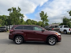 Used 2015  Toyota Highlander FWD 4dr V6 LE &lpar;Natl&rpar; at Auto Finance Center near Matthews&comma; NC