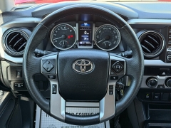 Used 2022  Toyota Tacoma 4WD Double Cab 5' Bed V6 &lpar;Natl&rpar; at Auto Finance Center near Matthews&comma; NC