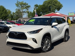 Used 2021  Toyota Highlander Platinum FWD at Auto Finance Center near Matthews&comma; NC
