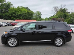 Used 2014  Toyota Sienna 5dr 7-Pass Van V6 AWD &lpar;Natl&rpar; at Auto Finance Center near Matthews&comma; NC