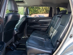 Used 2015  Toyota Highlander 4d SUV FWD XLE at Auto Finance Center of Rock Hill near Rock Hill, SC