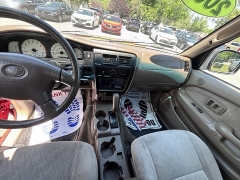 Used 2001  Toyota Tacoma DoubleCab PreRunner V6 Auto &lpar;Natl&rpar; at Auto Finance Center near Matthews&comma; NC