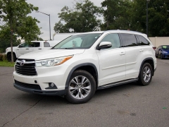 Used 2015 Toyota Highlander 4d SUV FWD XLE at Auto Finance Center of Rock Hill near Rock Hill, SC