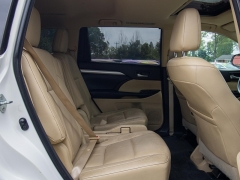 Used 2015 Toyota Highlander 4d SUV FWD XLE at Auto Finance Center of Rock Hill near Rock Hill, SC