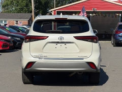 Used 2021  Toyota Highlander Platinum FWD at Auto Finance Center near Matthews&comma; NC