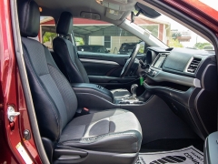 Used 2017 Toyota Highlander LE V6 FWD (Natl) at Auto Finance Center of Rock Hill near Rock Hill, SC