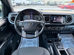 Used 2019  Toyota Tacoma 4WD Double Cab 5' Bed V6 &lpar;Natl&rpar; at Auto Finance Center near Matthews&comma; NC