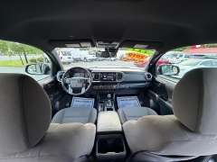 Used 2019  Toyota Tacoma 4WD Double Cab 5' Bed V6 &lpar;Natl&rpar; at Auto Finance Center near Matthews&comma; NC