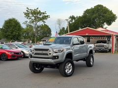 Used 2019  Toyota Tacoma 4WD Double Cab 5' Bed V6 &lpar;Natl&rpar; at Auto Finance Center near Matthews&comma; NC