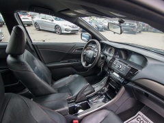 Used 2017 Honda Accord Sedan 4d Sport SE CVT at Auto Finance Center of Rock Hill near Rock Hill, SC
