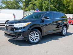 Used 2014 Toyota Highlander 4d SUV FWD LE at Auto Finance Center of Rock Hill near Rock Hill, SC