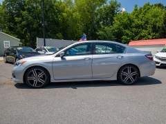 Used 2017 Honda Accord Sedan 4d Sport SE CVT at Auto Finance Center of Rock Hill near Rock Hill, SC