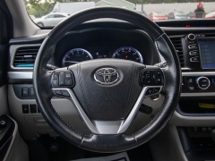 Used 2017 Toyota Highlander V6 FWD (Natl) at Auto Finance Center of Rock Hill near Rock Hill, SC