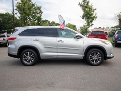 Used 2017 Toyota Highlander V6 FWD (Natl) at Auto Finance Center of Rock Hill near Rock Hill, SC