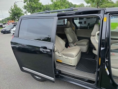 Used 2014  Toyota Sienna 5dr 7-Pass Van V6 AWD &lpar;Natl&rpar; at Auto Finance Center near Matthews&comma; NC