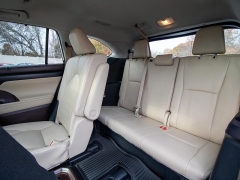 Used 2020  Toyota Highlander 4d SUV FWD XLE at Auto Finance Center of Rock Hill near Rock Hill&comma; SC