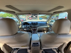 Used 2009  Toyota Highlander FWD 4dr V6 Limited &lpar;Natl&rpar; at Auto Finance Center near Matthews&comma; NC