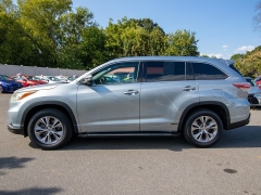 Used 2015  Toyota Highlander 4d SUV FWD XLE at Auto Finance Center of Rock Hill near Rock Hill, SC