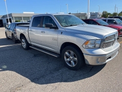 Used 2018 Ram 1500 Big Horn 4x4 Crew Cab 5'7" Box at Maxx Loans near St. Adrian, MI