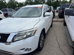 Used 2014  Nissan Pathfinder 4WD 4dr SL at Maxx Loans near St&period; Adrian&comma; MI