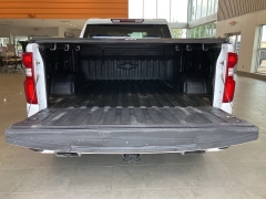 Used 2021 Chevrolet Silverado 1500 4WD Crew Cab Custom at Maxx Loans near St. Adrian, MI