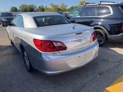 Used 2009  Chrysler Sebring 2d Convertible Touring at Maxx Loans near St. Adrian, MI