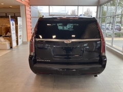 Used 2016 Cadillac Escalade 4d SUV 4WD Luxury at Suburban Ford of Sterling Heights near Sterling Heights, MI