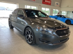 Used 2017 Ford Taurus 4d Sedan AWD SHO at Maxx Loans near St. Adrian, MI