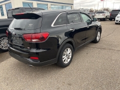 Used 2019  Kia Sorento L FWD at Maxx Loans near St. Adrian, MI
