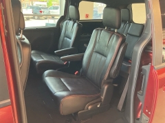 Used 2019 Dodge Grand Caravan 4d Wagon GT at Suburban Ford of Sterling Heights near Sterling Heights, MI