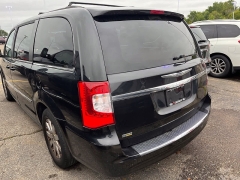 Used 2013  Chrysler Town & Country 4d Wagon Touring at Maxx Loans near St&period; Adrian&comma; MI