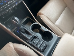 Used 2019 Hyundai Tucson Limited AWD at Suburban Ford of Sterling Heights near Sterling Heights, MI