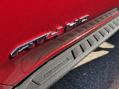 Used 2022 GMC Sierra 2500HD 4WD Crew Cab 159" AT4 at Maxx Loans near St. Adrian, MI