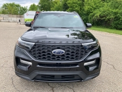 Used 2023 Ford Explorer ST-Line 4WD at Suburban Ford of Sterling Heights near Sterling Heights, MI