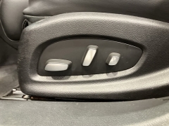 Used 2013  Cadillac XTS 4d Sedan Luxury at Maxx Loans near St&period; Adrian&comma; MI