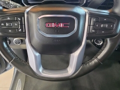 Used 2025  GMC Sierra 1500 4WD Crew Cab 147" SLT at Maxx Loans near St&period; Adrian&comma; MI