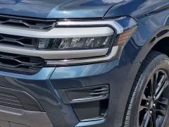 Used 2022  Ford Expedition XLT 4x2 at Maxx Loans near St&period; Adrian&comma; MI