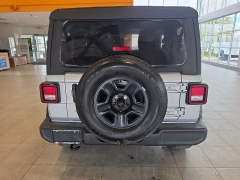 Used 2023  Jeep Wrangler Sport 2 Door 4x4 at Maxx Loans near St&period; Adrian&comma; MI