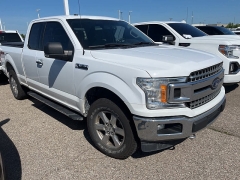 Used 2018 Ford F-150 4WD SuperCab Box at Suburban Ford of Sterling Heights near Sterling Heights, MI
